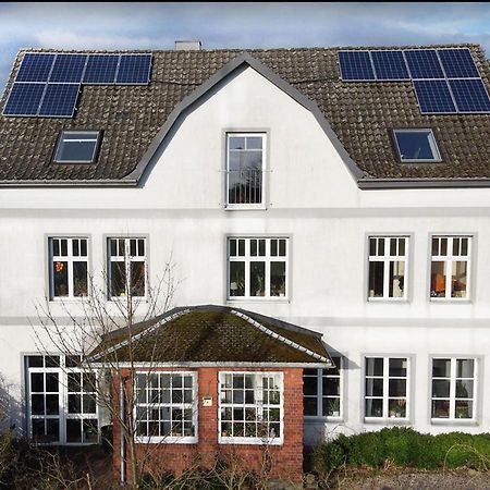 Luxurioeses Loft Mit Schoenem Blick Tremsbuettel Exterior photo
