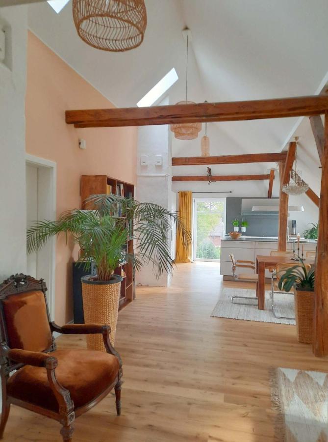 Luxurioeses Loft Mit Schoenem Blick Tremsbuettel Exterior photo