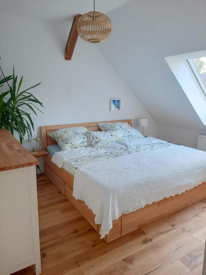 Luxurioeses Loft Mit Schoenem Blick Tremsbuettel Exterior photo